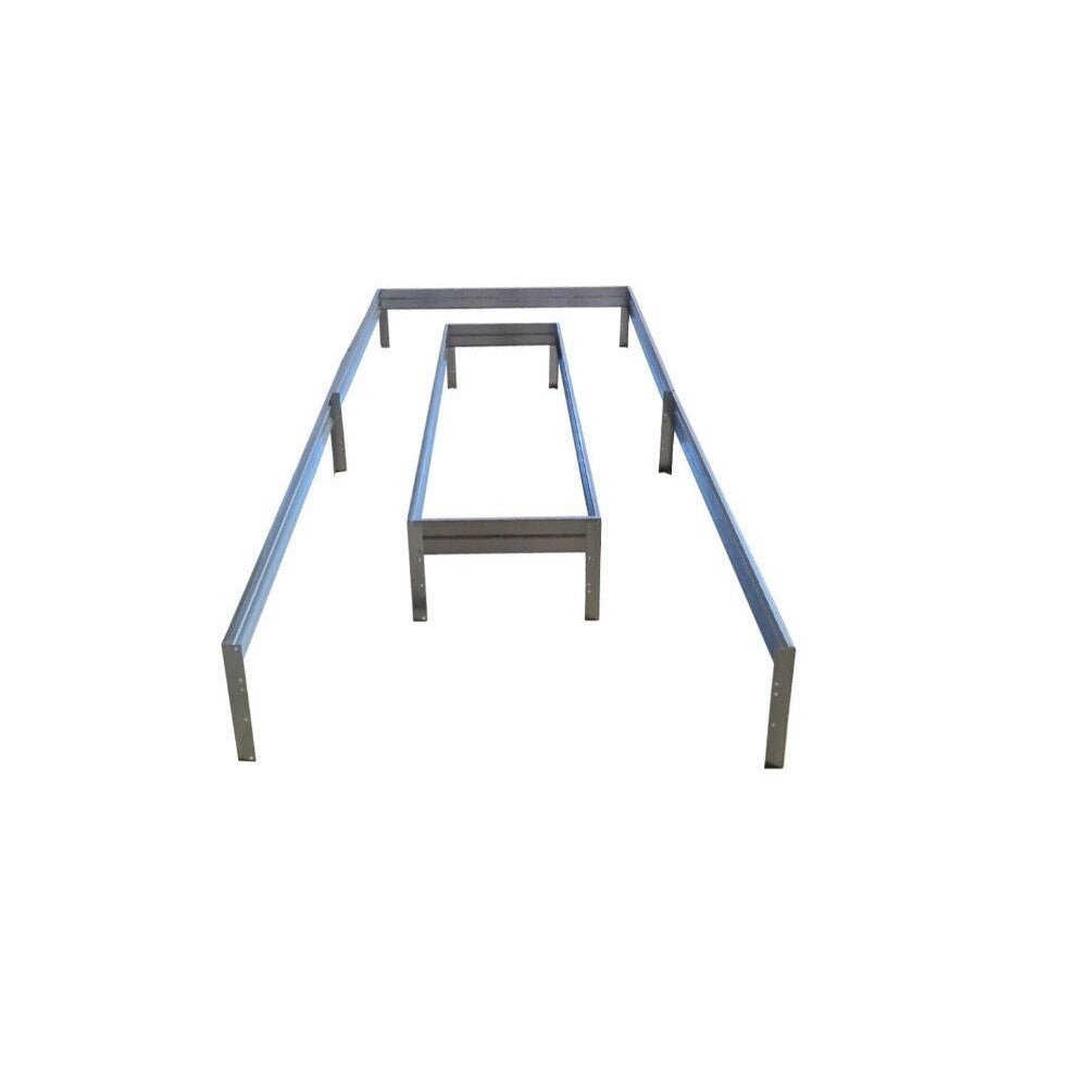 Gångkant U-form för växthus | https://img.plastikati.lv/img/9123/xl/2198-u-shaped-separator-for-4m-long-for-greenhouses.webp