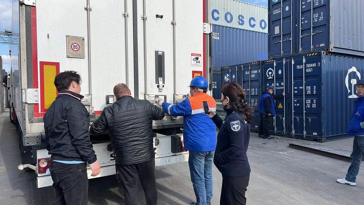 Första leveransen 🚛 - Svedberga Plantskola AB