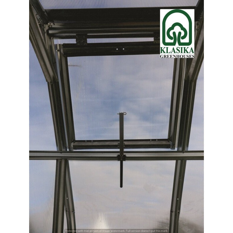 Taklucka till växthus Klasika BERNARD | https://img.plastikati.lv/img/5712/xl/1672-roof-window-for-greenhouse-bernard--drop-48-x-69-cm-with-automatic-opener.webp